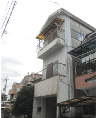 アンバー鶴見
